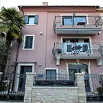 Gostinjska kuća Kseni