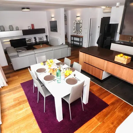 Kseni 3* Rovinj