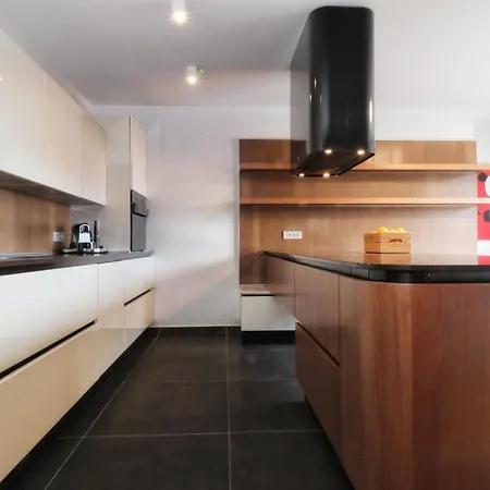 Πανσιόν Kseni 3*