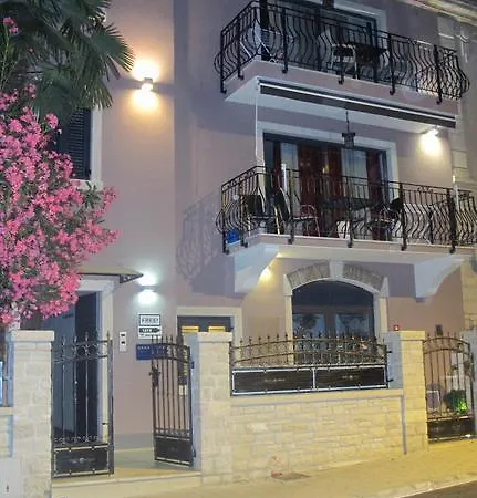 Kseni Casa de hóspedes 3*