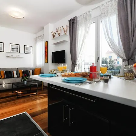 Kseni Affittacamere 3*